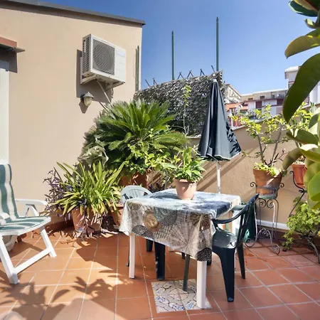 Olivuzza 招待所 4*